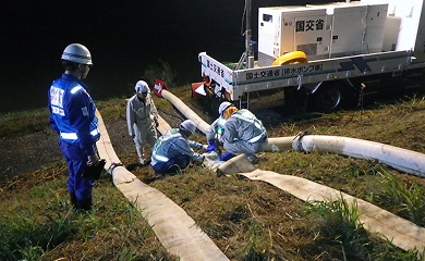 関東地方災害派遣の様子